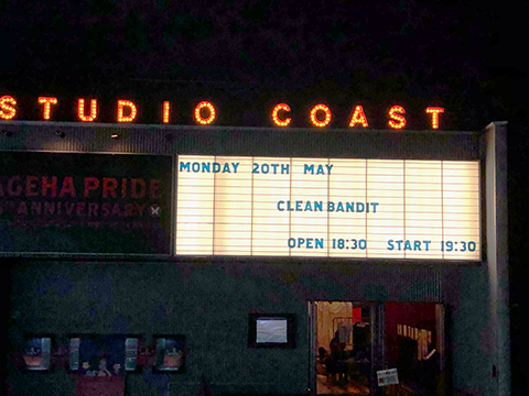 #09 ライブ「Clean Bandit」の巻。